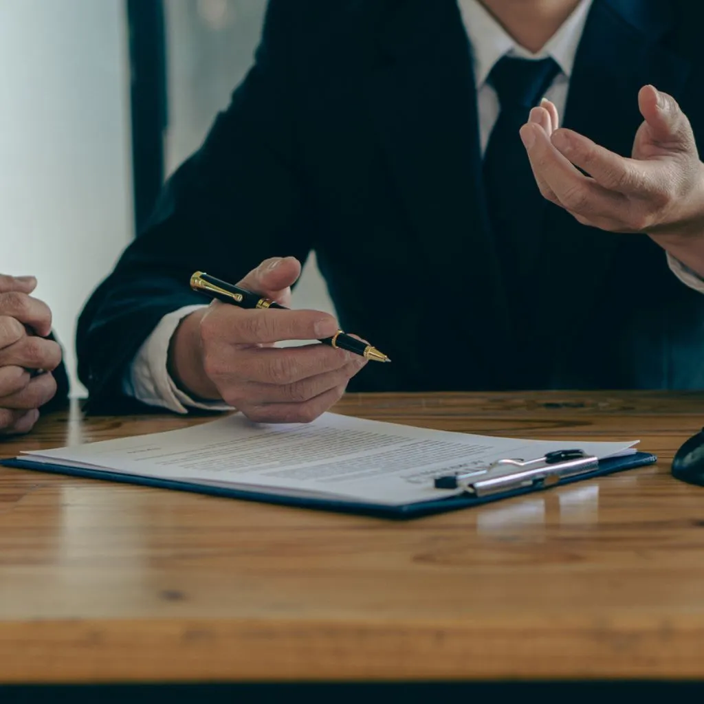 What-Is-the-Difference-Between-Compensatory-Damages-and-Punitive-Damages